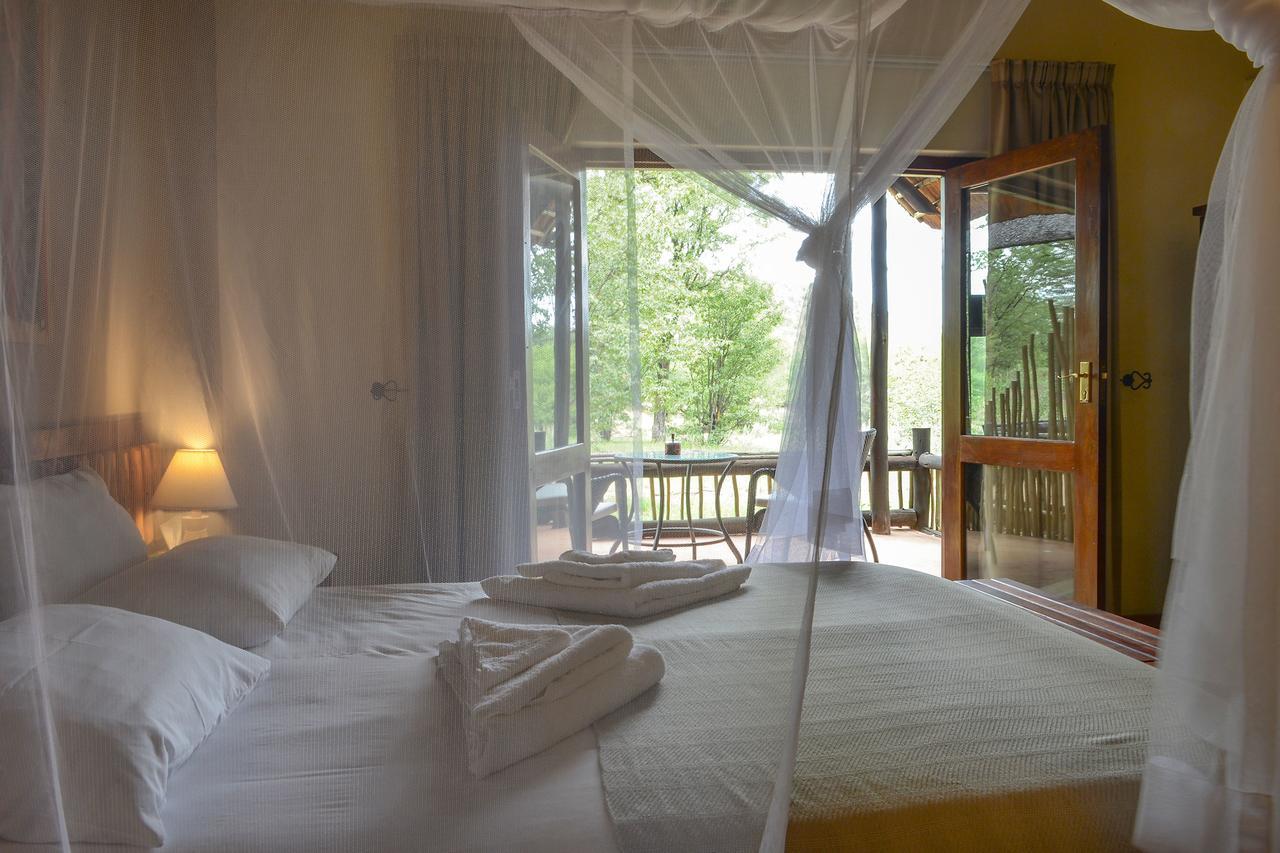 Hobatere lodge Otjovasandu Eksteriør billede