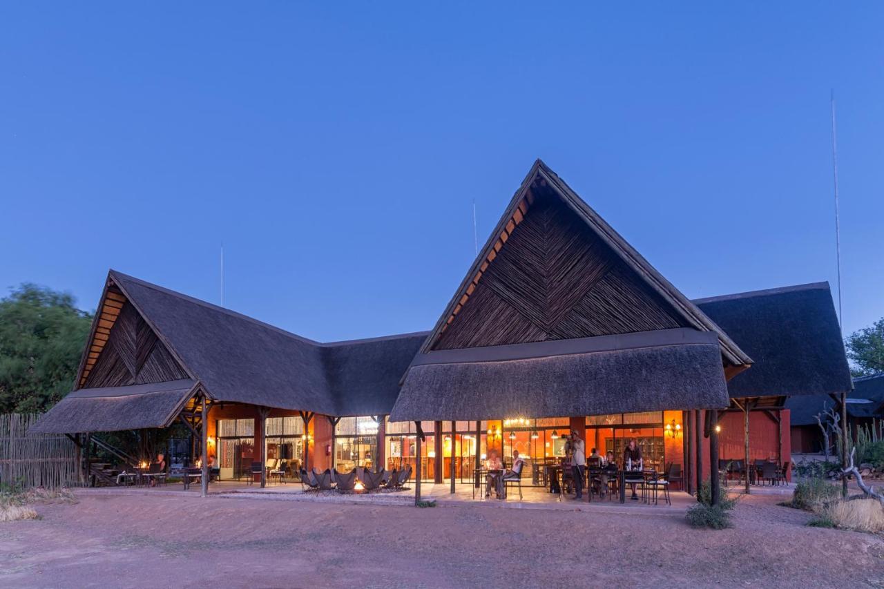 Hobatere lodge Otjovasandu Eksteriør billede
