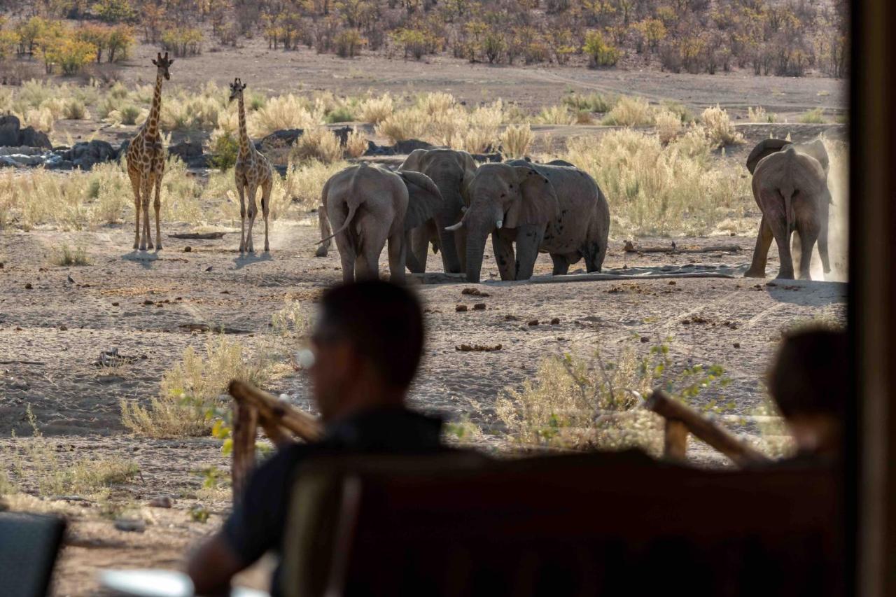 Hobatere lodge Otjovasandu Eksteriør billede